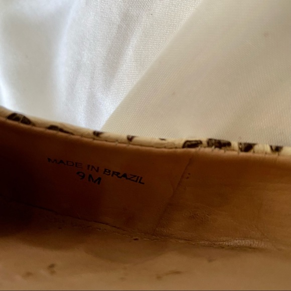 Diane Von Furstenberg Snakeskin Pointed Flat - Picture 4 of 6